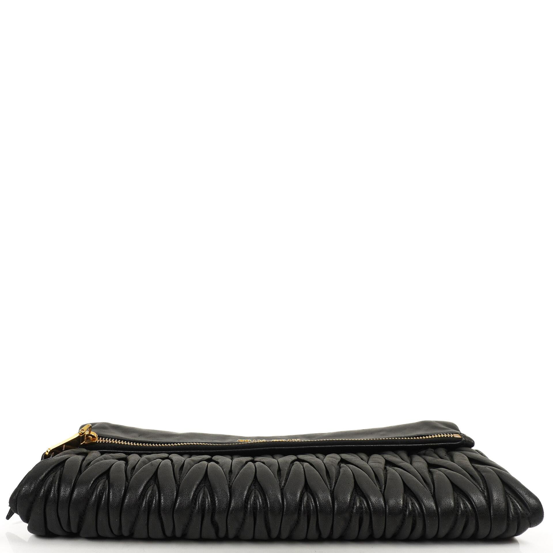 Miu Miu Matelasse Napa Nero Crossbody Clutch Bag Schwarz