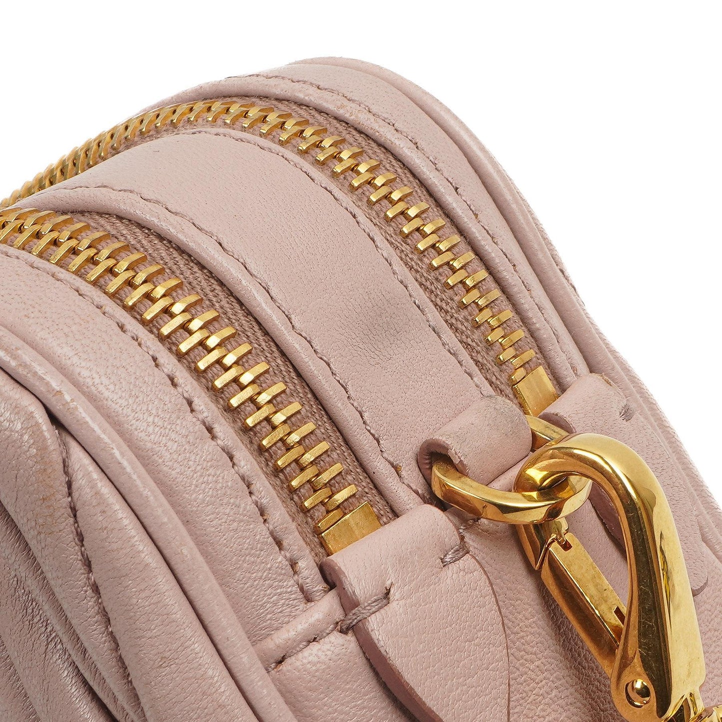 Miu Miu Matelasse Nappa Leder Crossbody Clutch Bag Mughetto