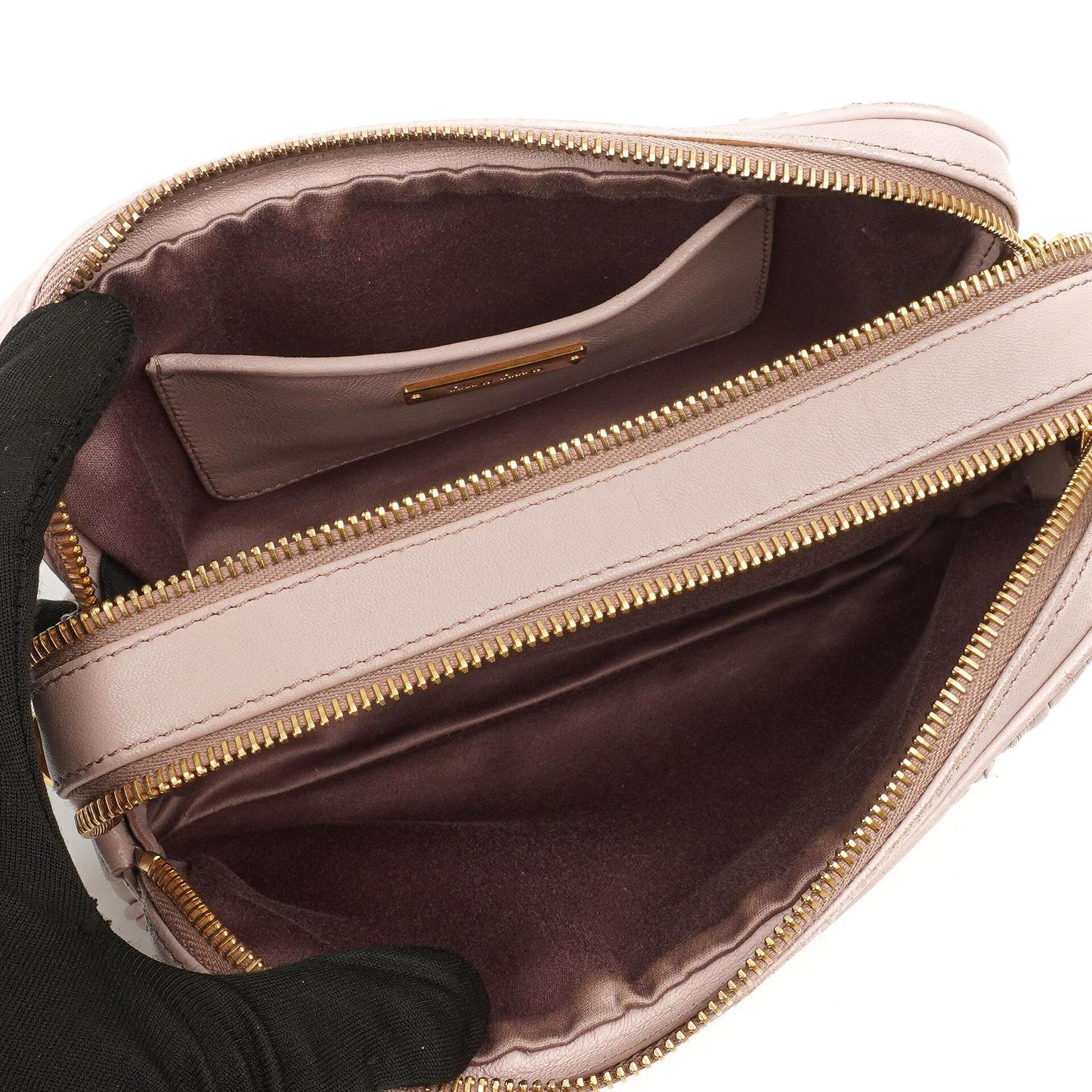 Miu Miu Matelasse Nappa Leder Crossbody Clutch Bag Mughetto