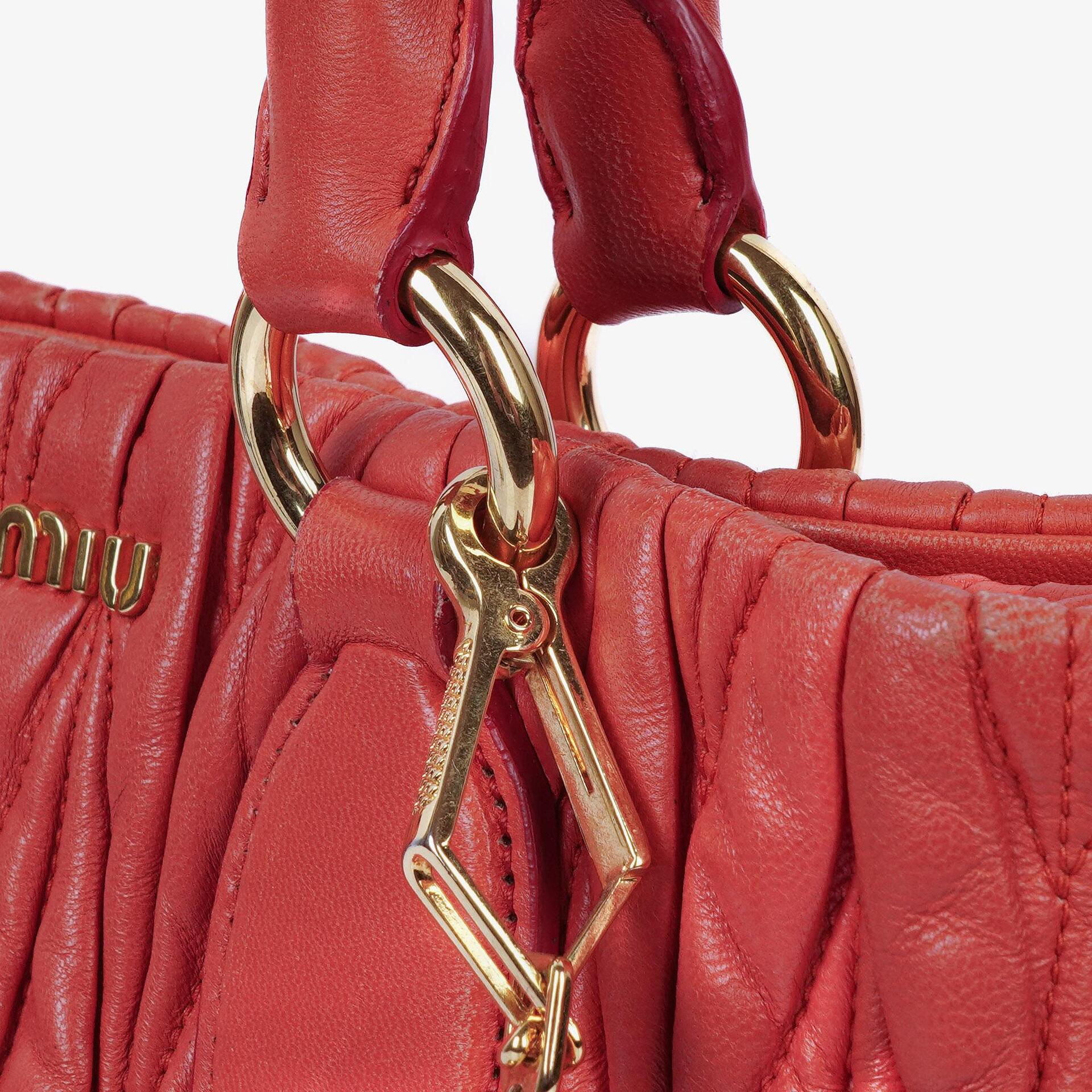 Miu Miu Matelassé Satchel Tasche aus rosa Leder