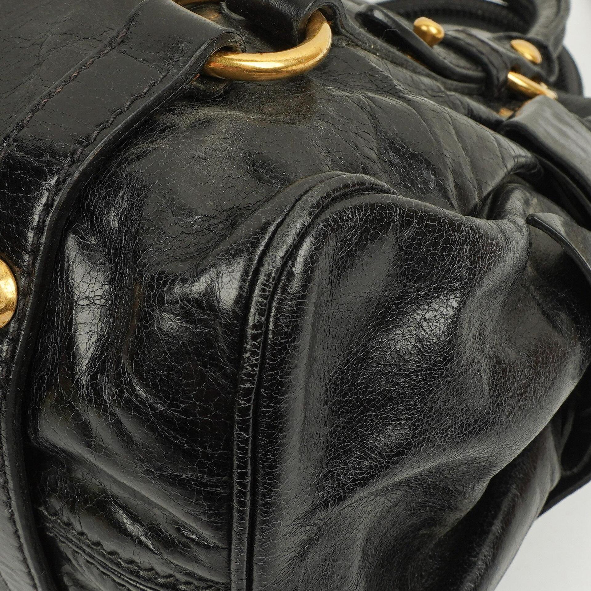 Miu Miu Kleine Vitello Shine Schwarze Schleifen Satchel Tasche