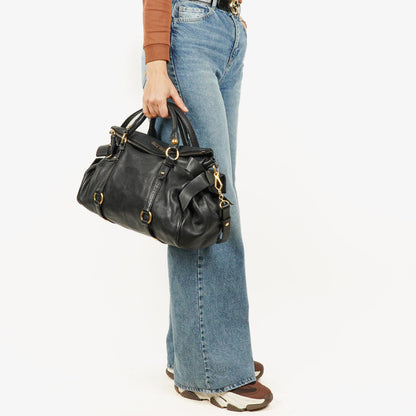 Miu Miu Vitello Bow Satchel Tasche in Schwarz