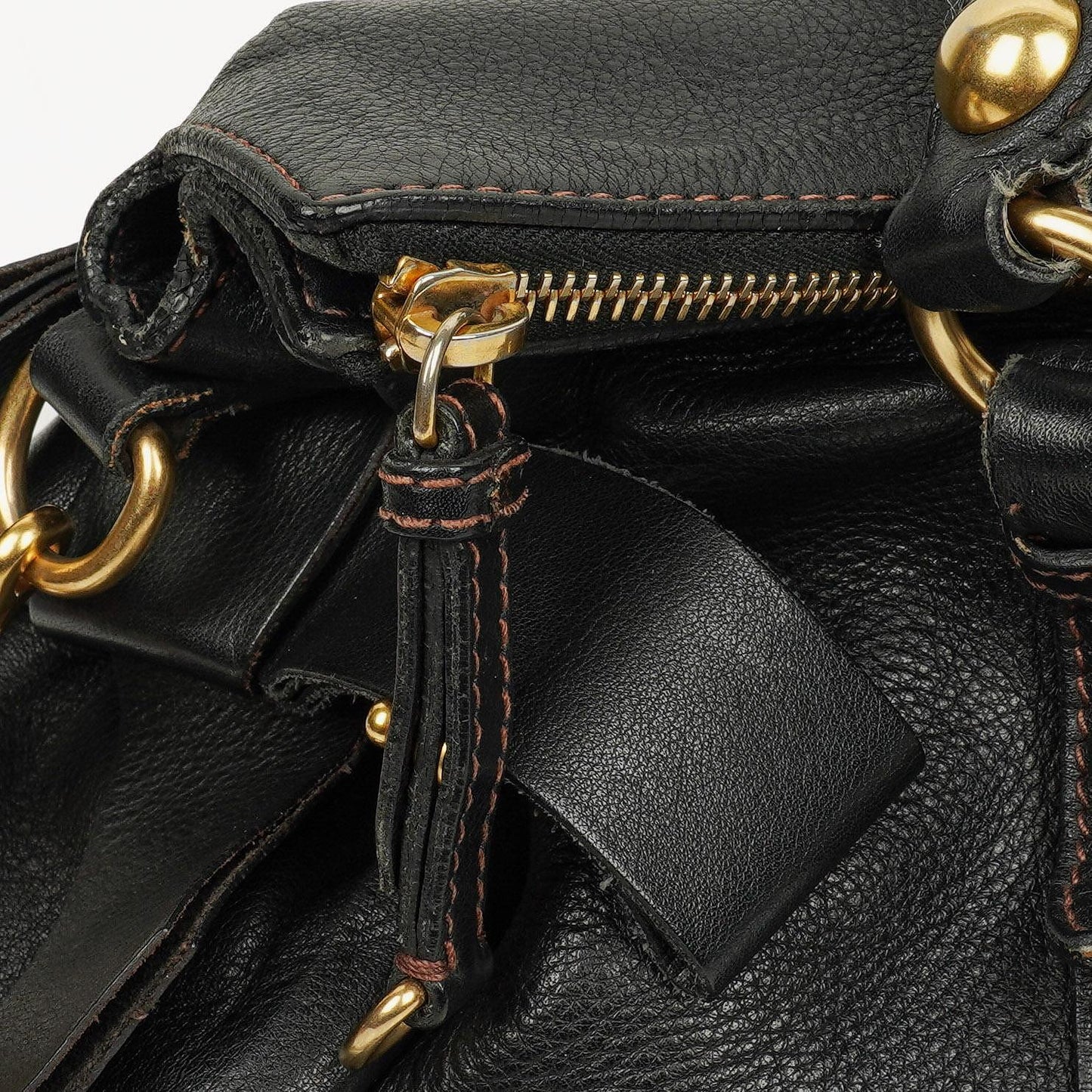 Miu Miu Vitello Bow Satchel Tasche in Schwarz