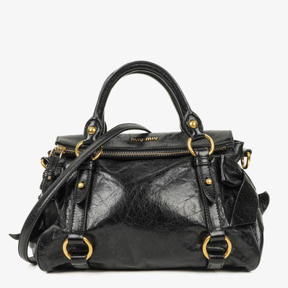 Miu Miu kleine Bow Satchel Tasche aus schwarzem Vitello Leder