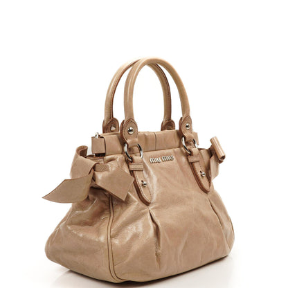 Miu Miu Vitello Lux Beigefarbene Satchel Tasche