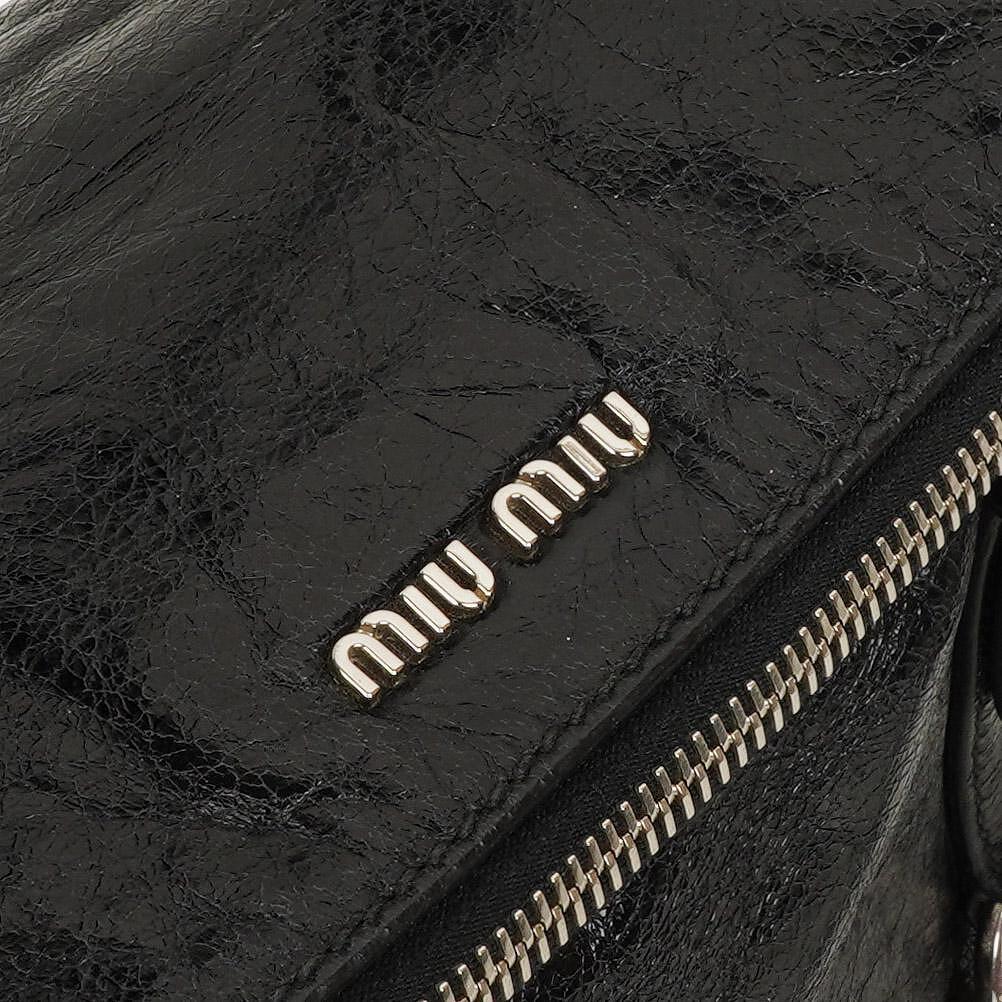 Miu Miu Vitello Lux kleine Bow Satchel-Tasche in Schwarz