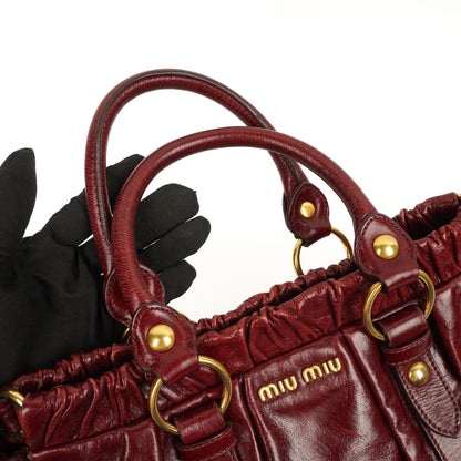 Miu Miu Vitello Lux Burgunder Umhängetasche