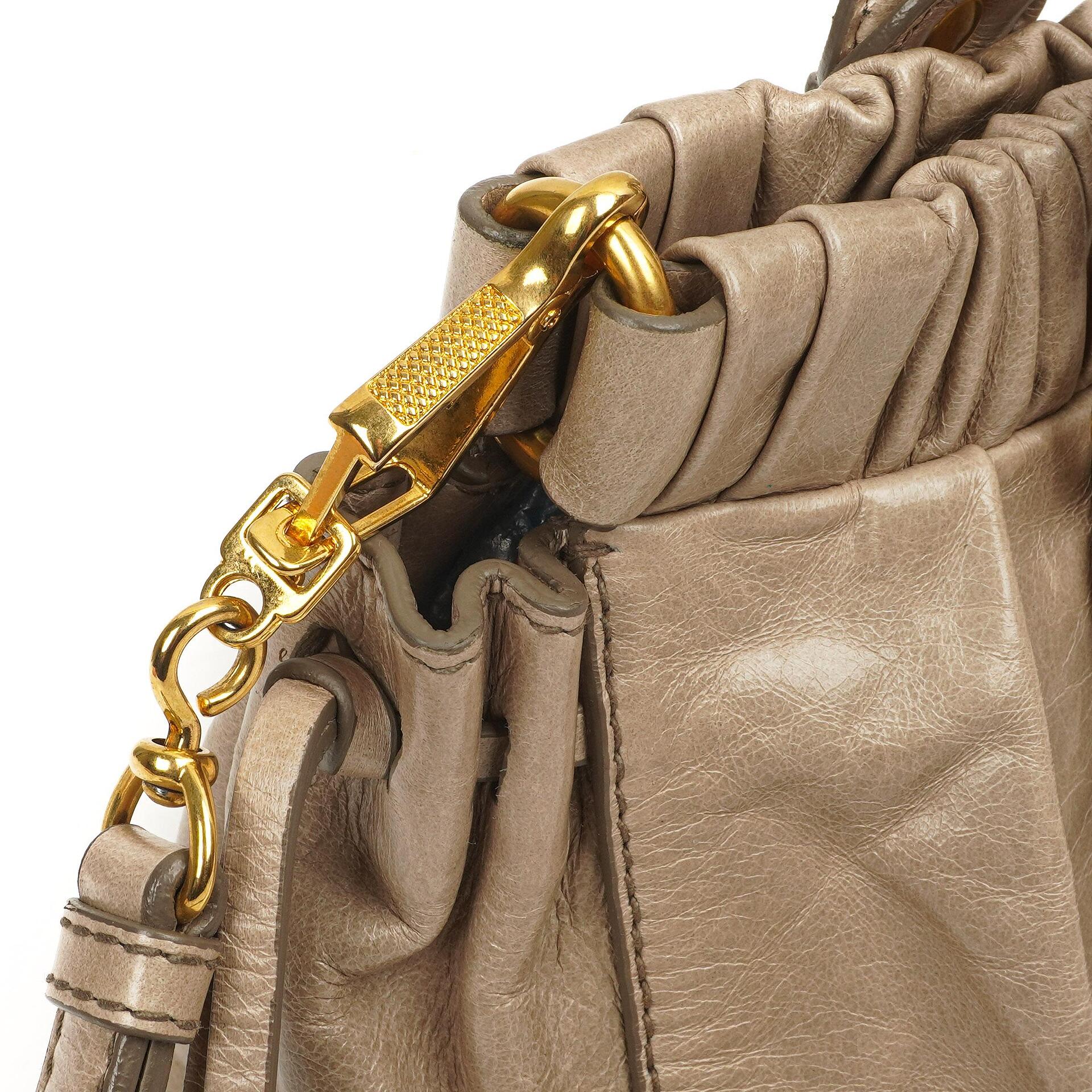 Miu Miu Vitello Lux Pomice Satchel Tasche