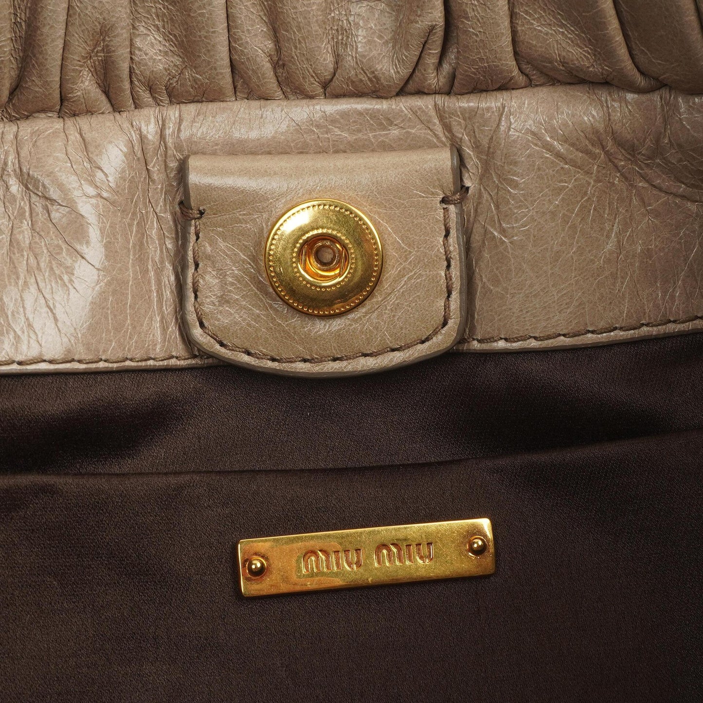Miu Miu Vitello Lux Pomice Satchel Tasche