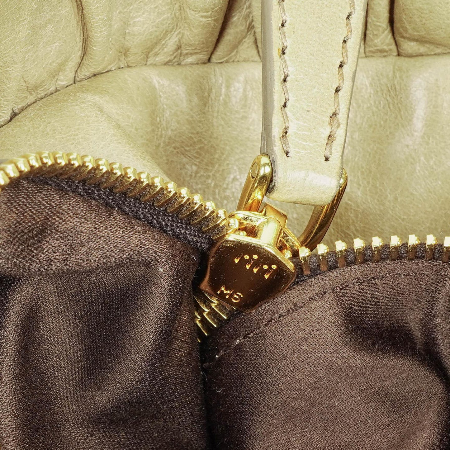 Miu Miu Vitello Lux Satchel Tasche
