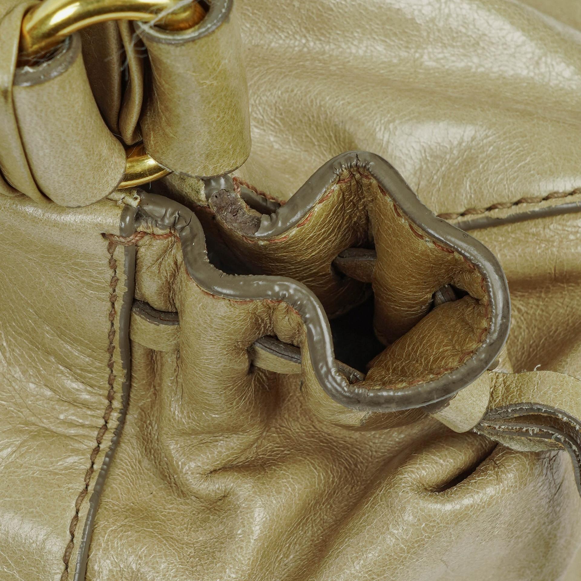 Miu Miu Vitello Lux Satchel Tasche