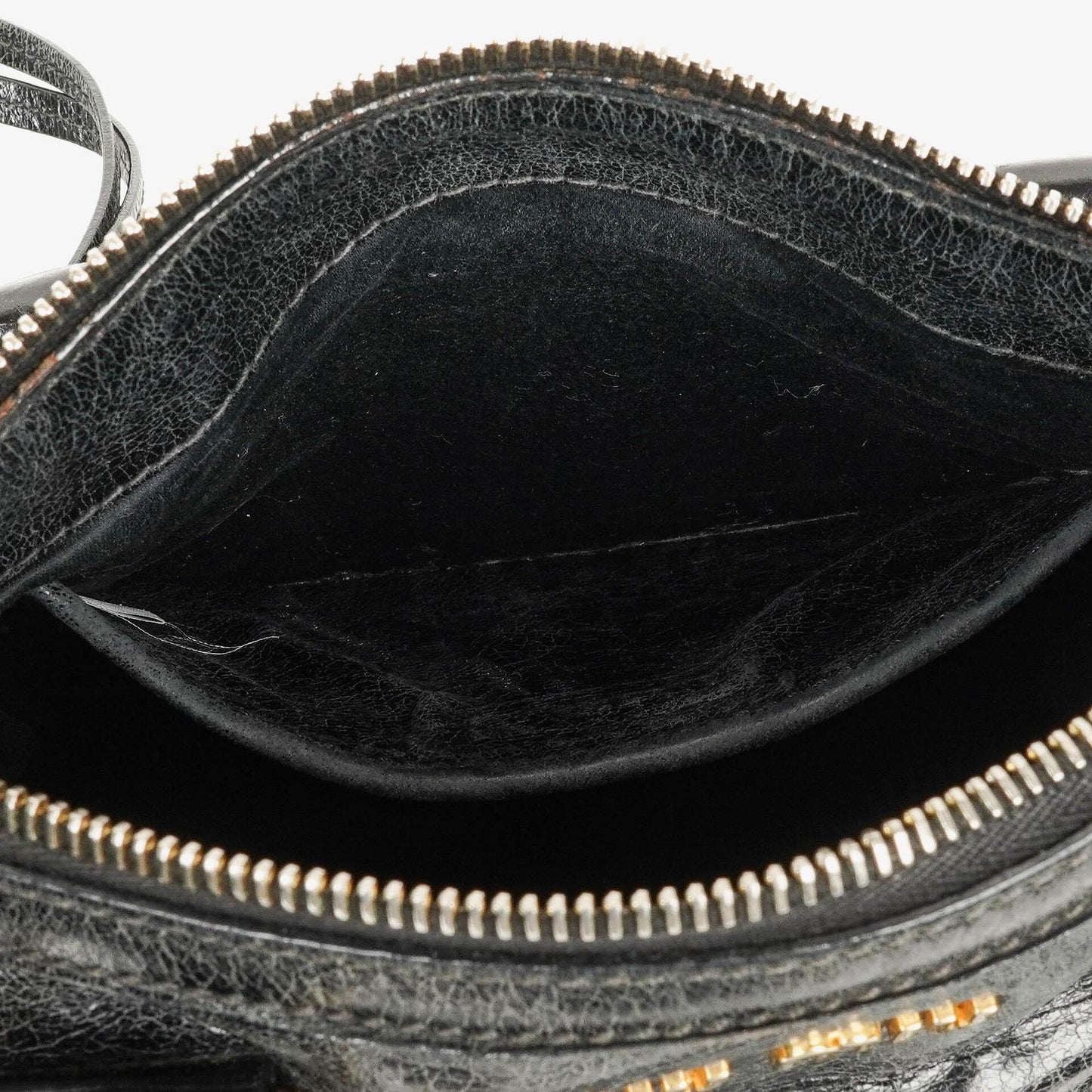 Miu Miu Vitello Lux Kleine Satchel Tasche aus schwarzem Leder