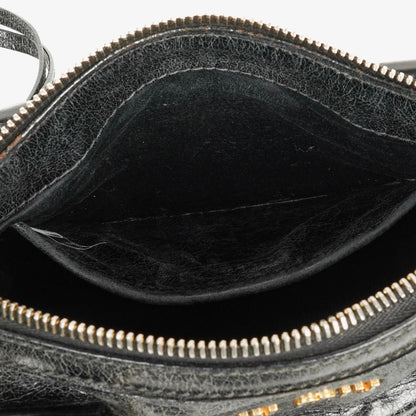 Miu Miu Vitello Lux Kleine Satchel Tasche aus schwarzem Leder