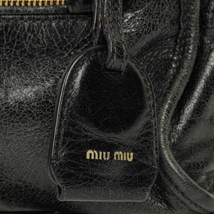 Miu Miu Vitello Lux Kleine Satchel Tasche aus schwarzem Leder