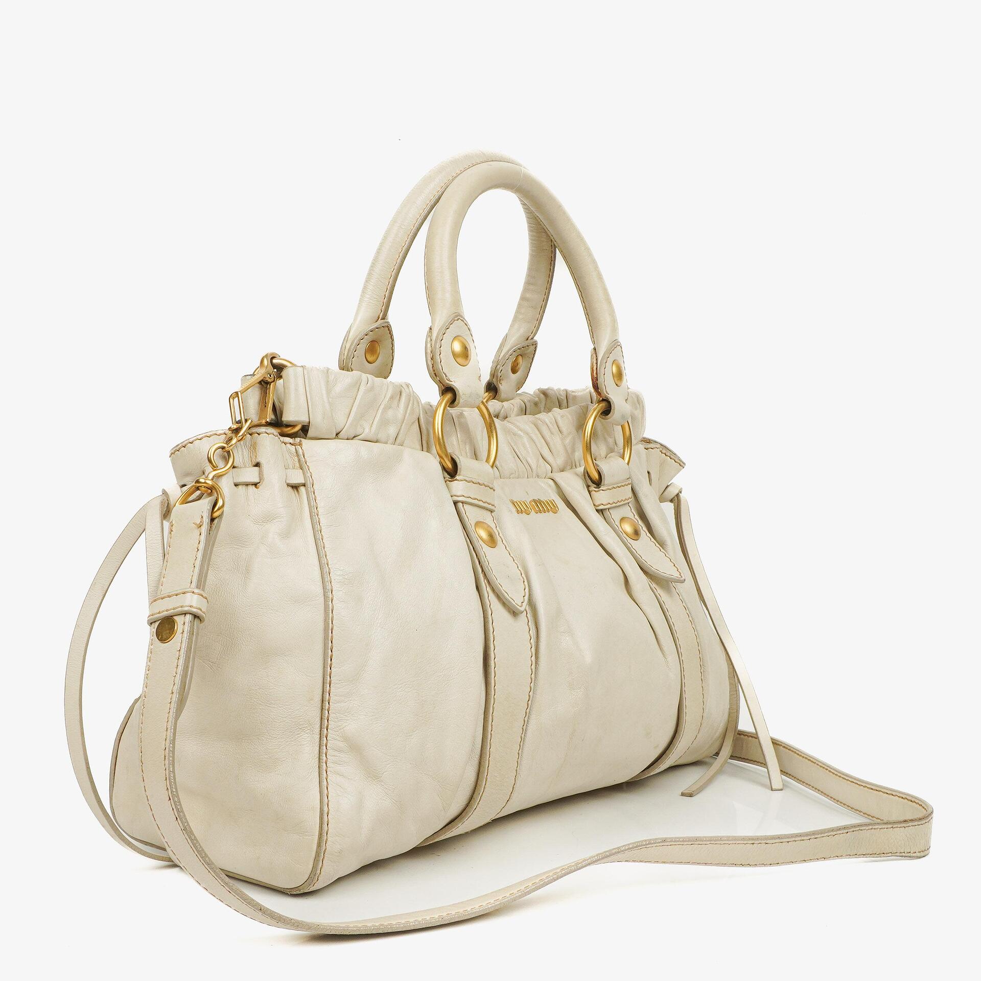Miu Miu Vitello Satchel Tasche