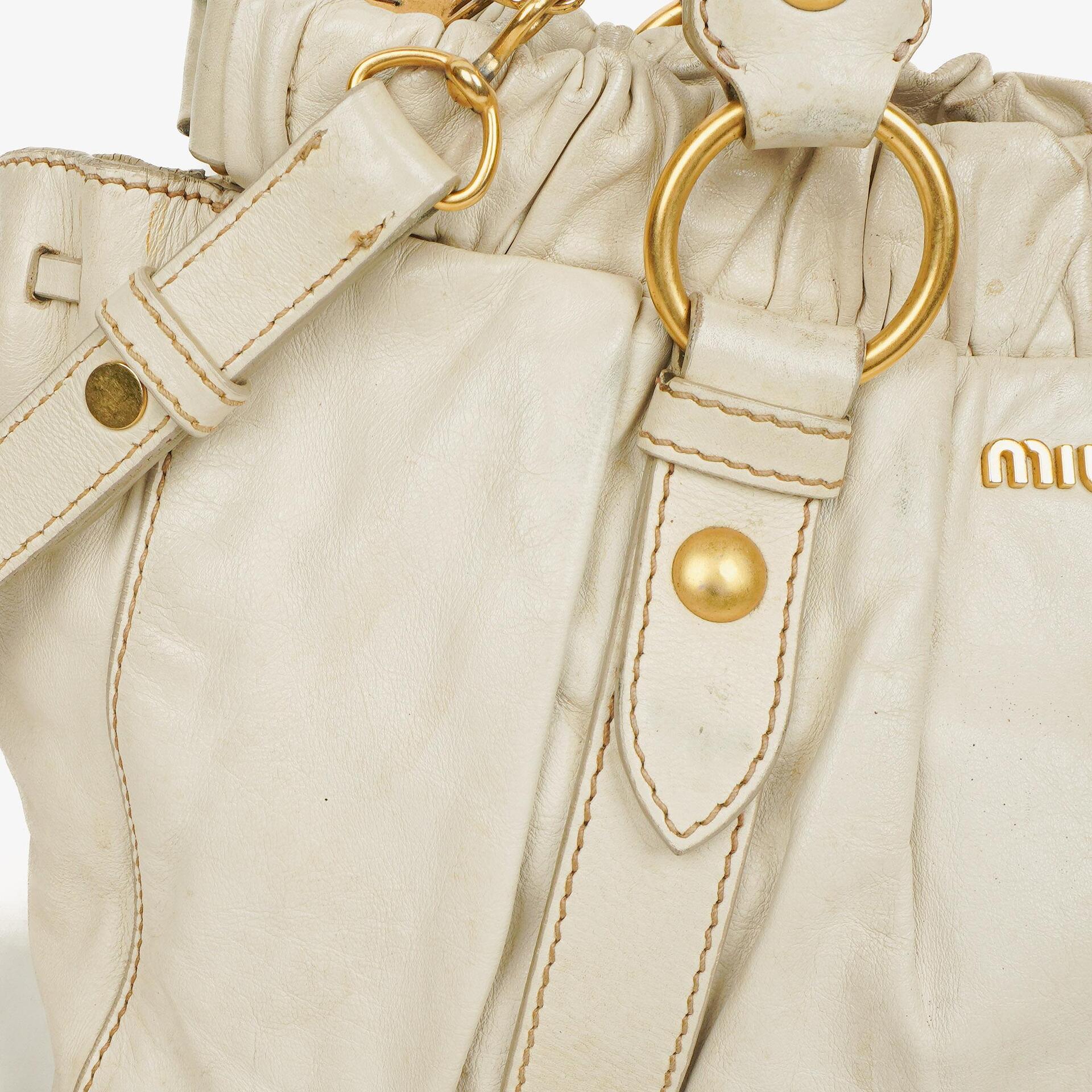 Miu Miu Vitello Satchel Tasche