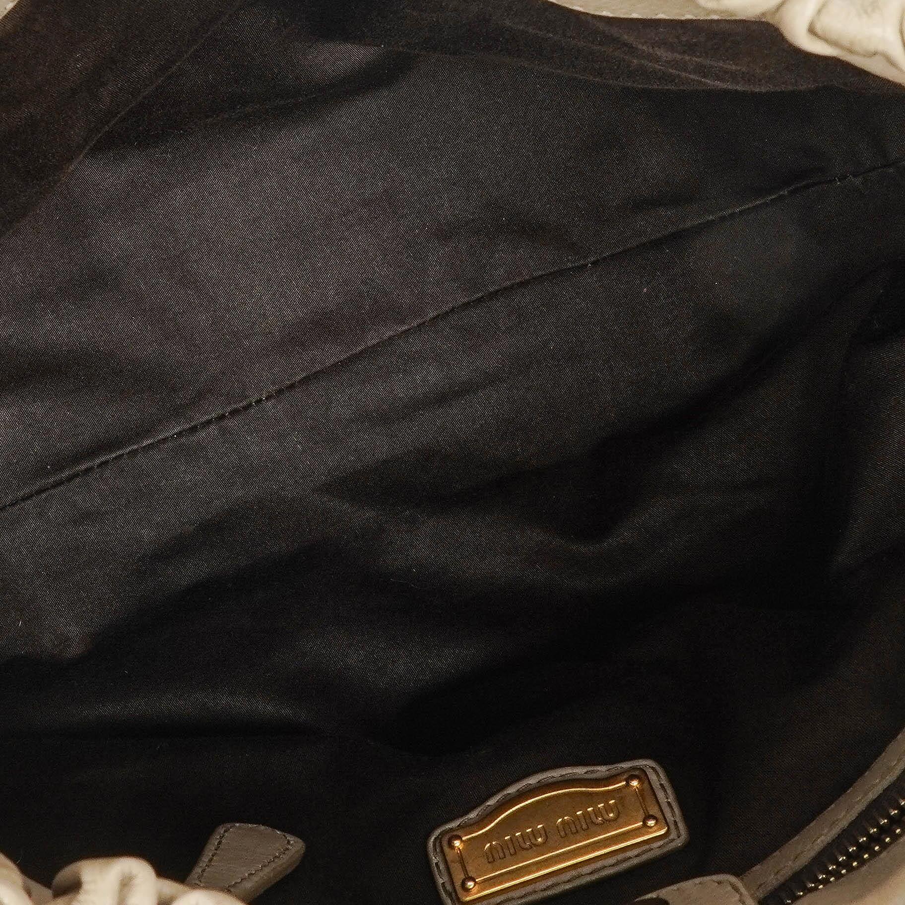 Miu Miu Vitello Satchel Tasche