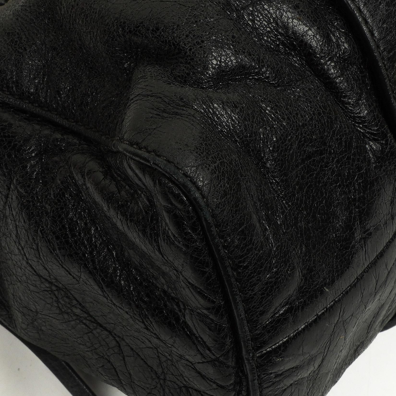 Miu Miu Vitello Shine Satchel Tasche Schwarz