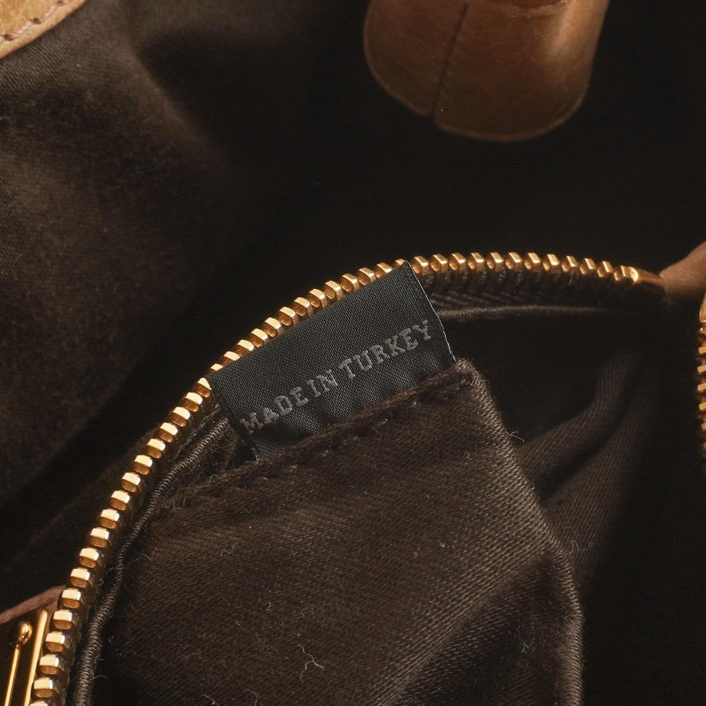 Miu Miu Vitello Shine Tote Bag Cammeo