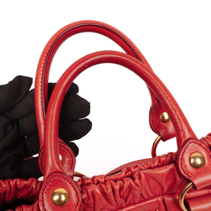 Miu Miu Vitello Shine Lacca Satchel Tasche