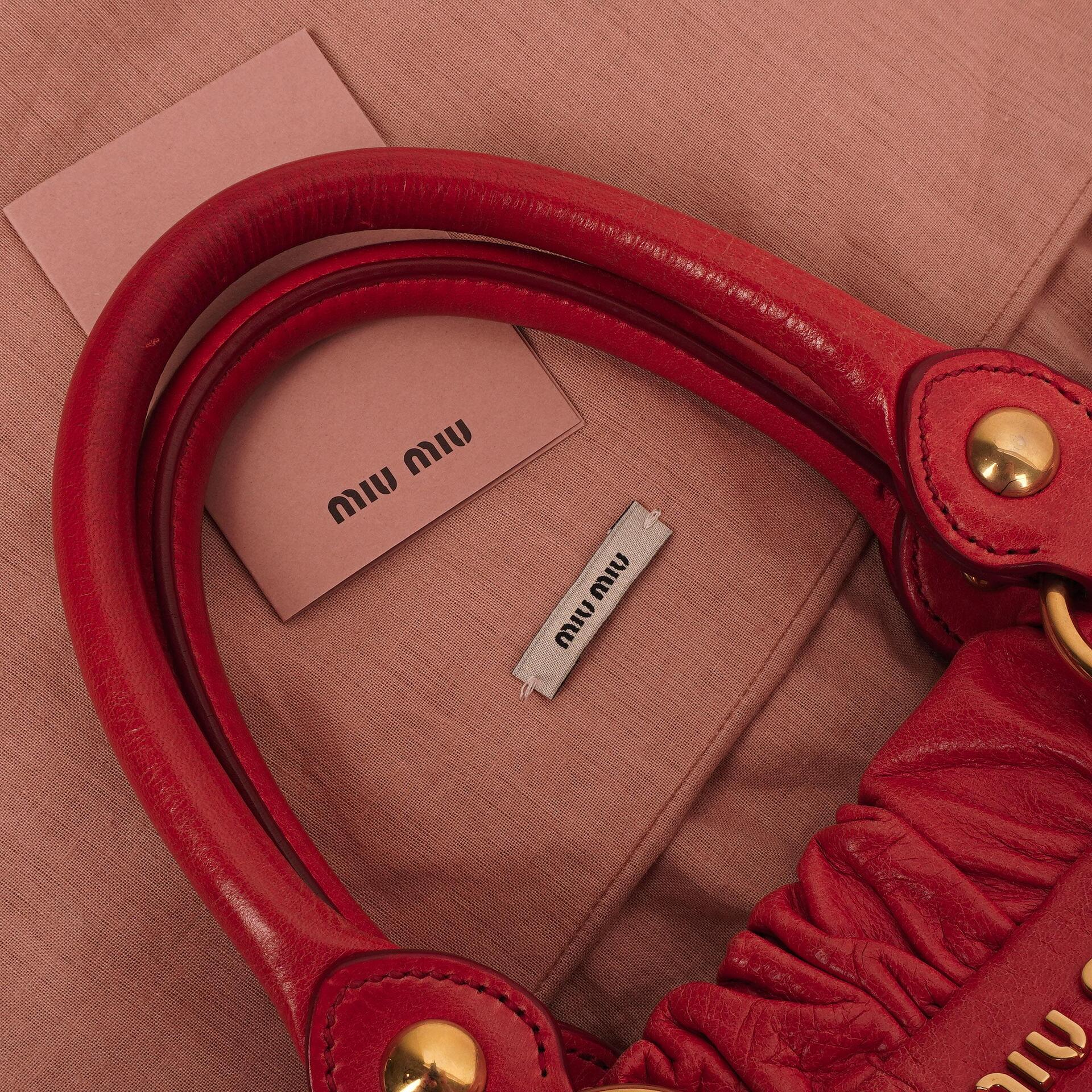 Miu Miu Vitello Shine Lacca Satchel Tasche