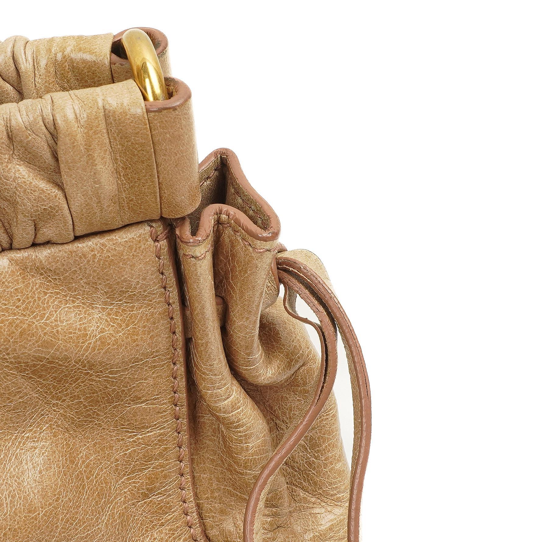 Miu Miu Vitello Shine Sabbia Satchel Tasche
