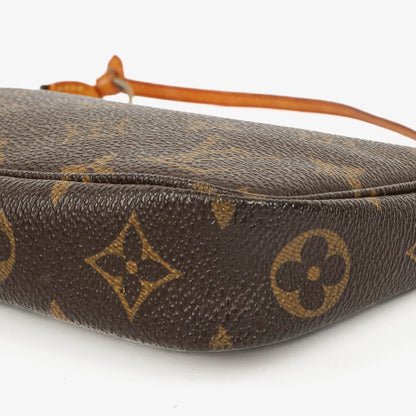 Louis Vuitton Pochette Accessoires Monogram Canvas Clutch