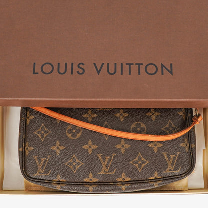 Louis Vuitton Pochette Accessoires Monogram Canvas Clutch