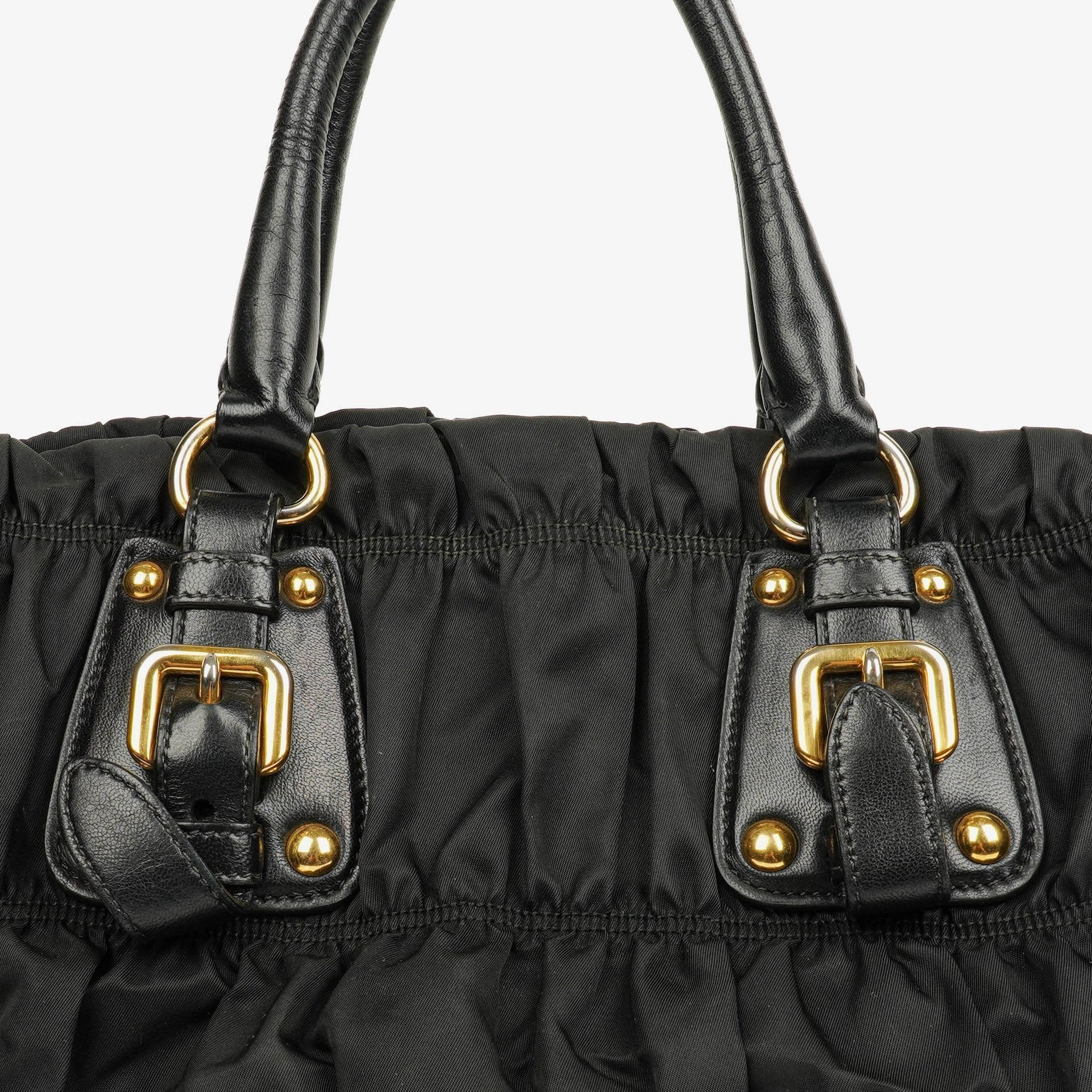 Prada Tessuto Gaufre Tasche aus schwarzem Nylon