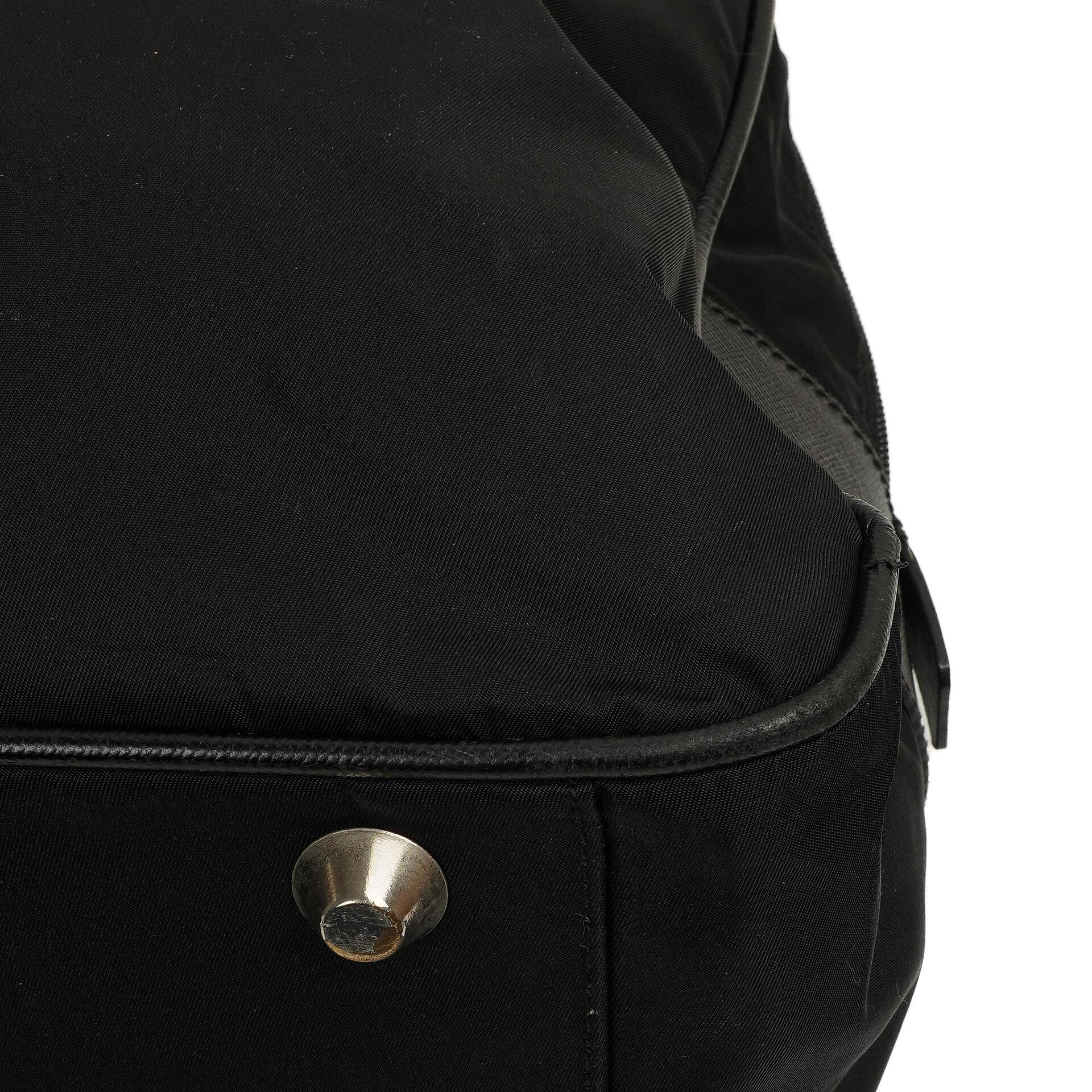 Prada Schwarze Tessuto Nylon Und Saffiano Leder Nero Duffle Bag