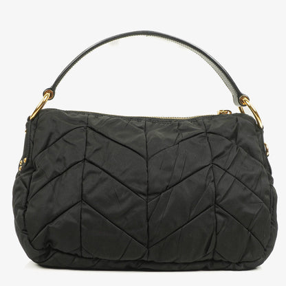 Prada schwarze Chevron-gesteppte Schultertasche aus Tessuto Nylon