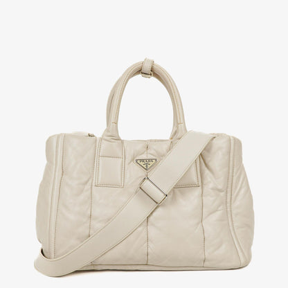 Prada Bomber Talco Top-Handle-Tasche aus gestepptem Nappaleder