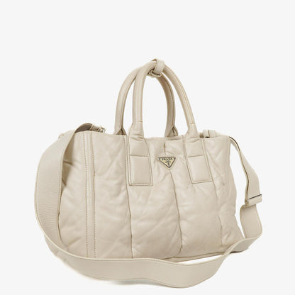 Prada Bomber Talco Top-Handle-Tasche aus gestepptem Nappaleder