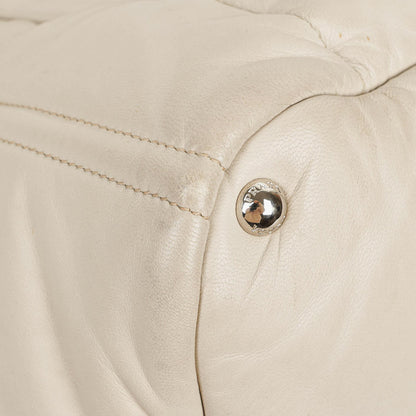 Prada Bomber Talco Top-Handle-Tasche aus gestepptem Nappaleder