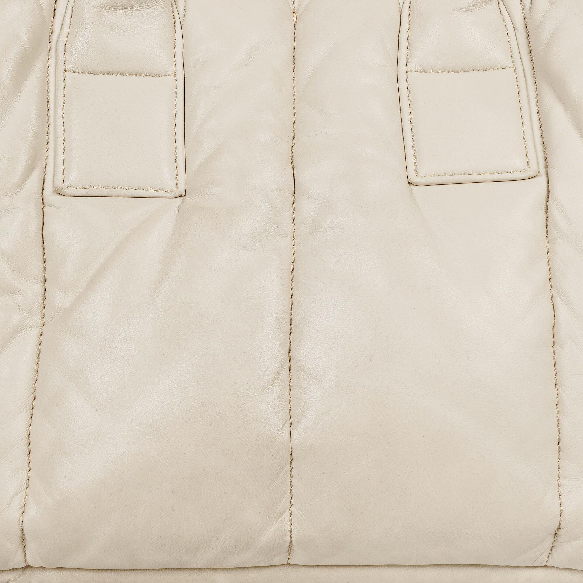 Prada Bomber Talco Top-Handle-Tasche aus gestepptem Nappaleder