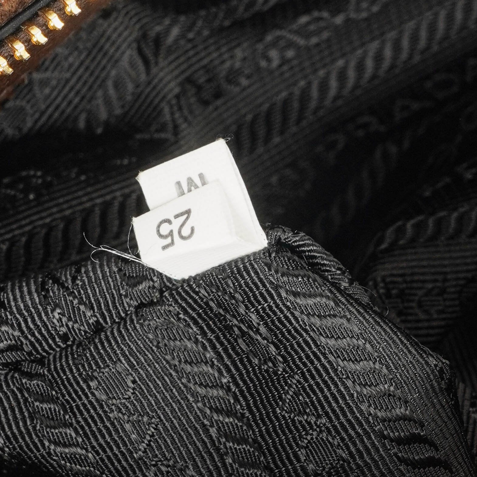 Prada Satchel Tasche aus braunem Cervo Leder