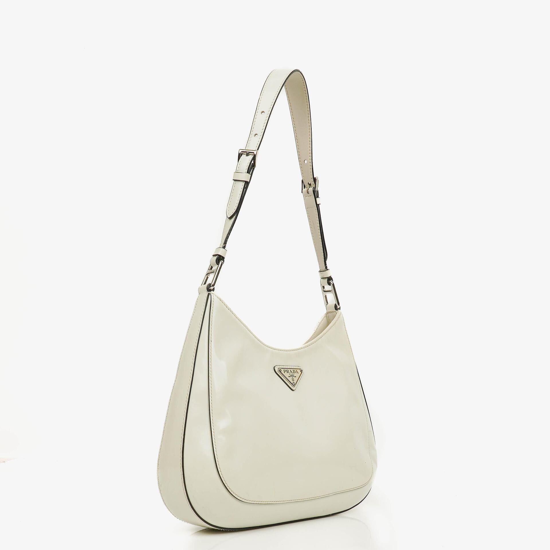 Prada Cleo Schultertasche aus Leder