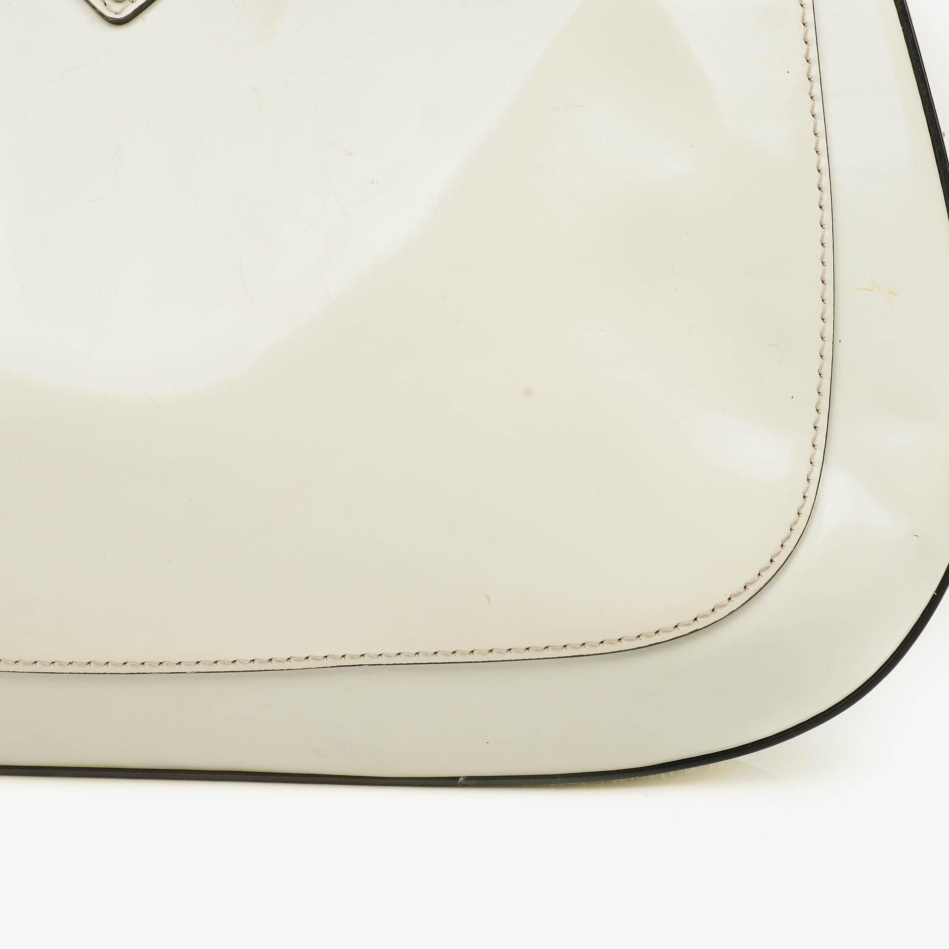 Prada Cleo Schultertasche aus Leder