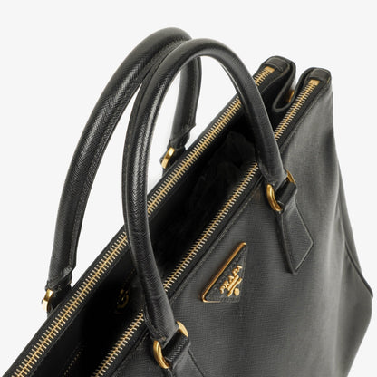 Prada Galleria Large Double-Zip Tote aus Saffiano Lux Leder
