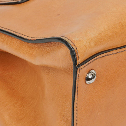 Prada 2-Wege-Handtasche aus Glace Kalbsleder mit Doppelfach