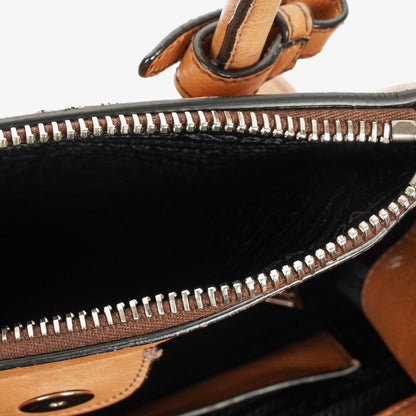 Prada 2-Wege-Handtasche aus Glace Kalbsleder mit Doppelfach