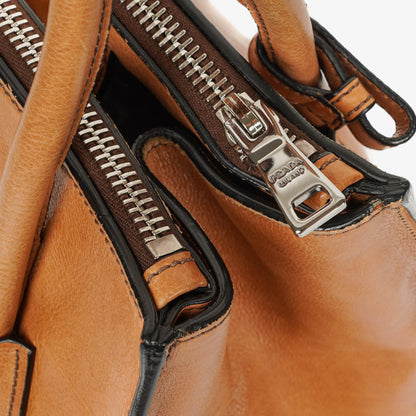 Prada 2-Wege-Handtasche aus Glace Kalbsleder mit Doppelfach