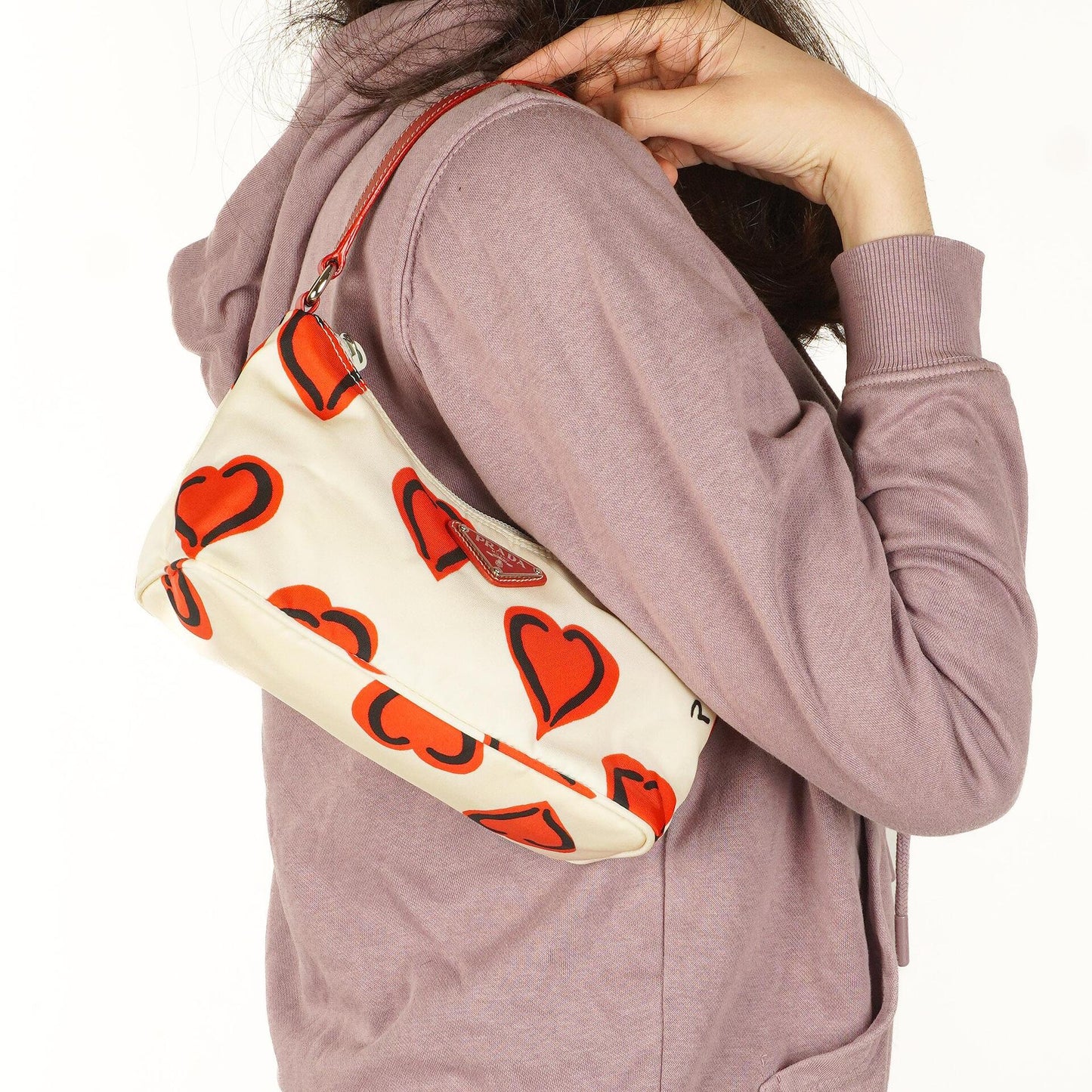 Prada Heart Schultertasche aus Nylon Tessuto