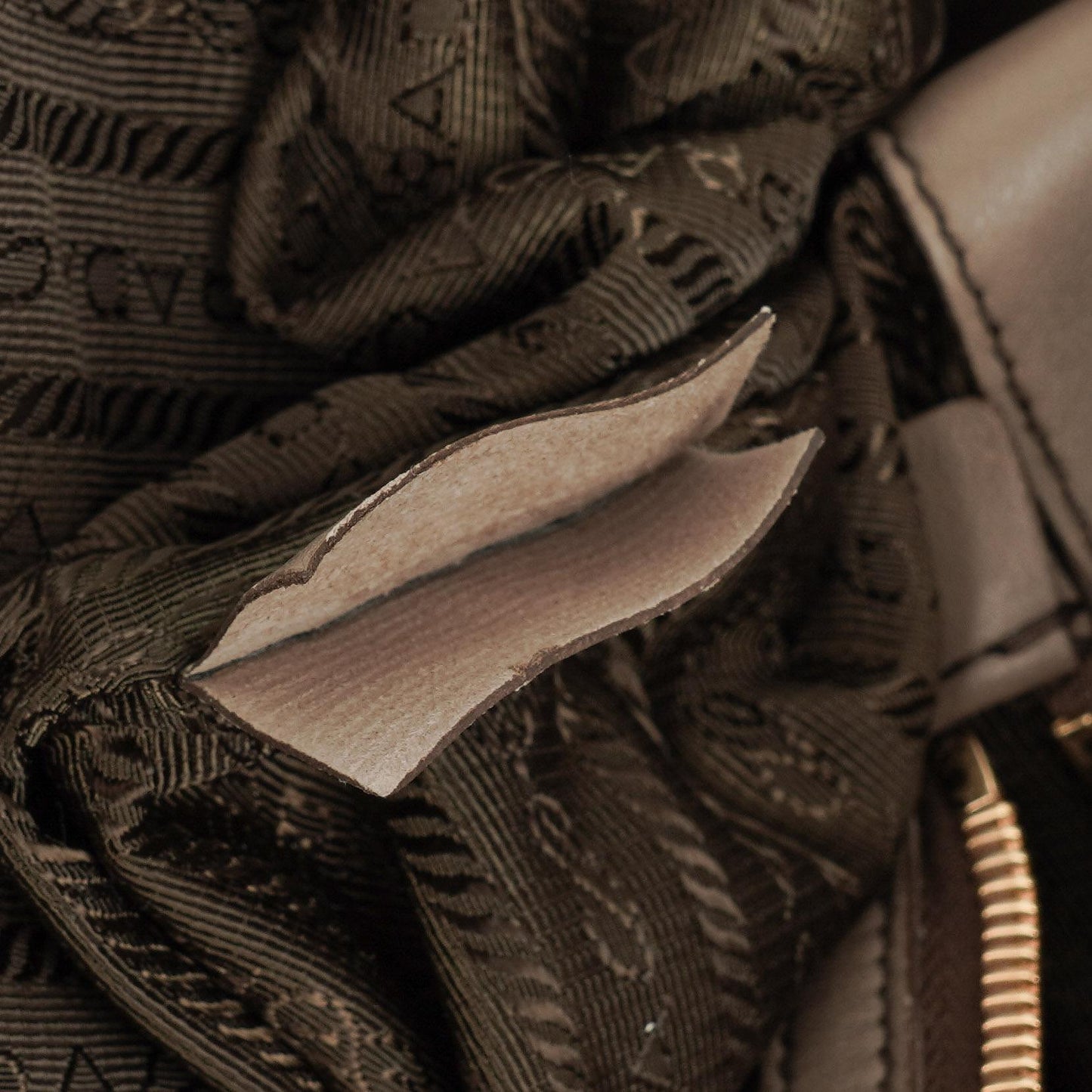 Prada Juta Nappa Gaufre Leder Satchel Tasche