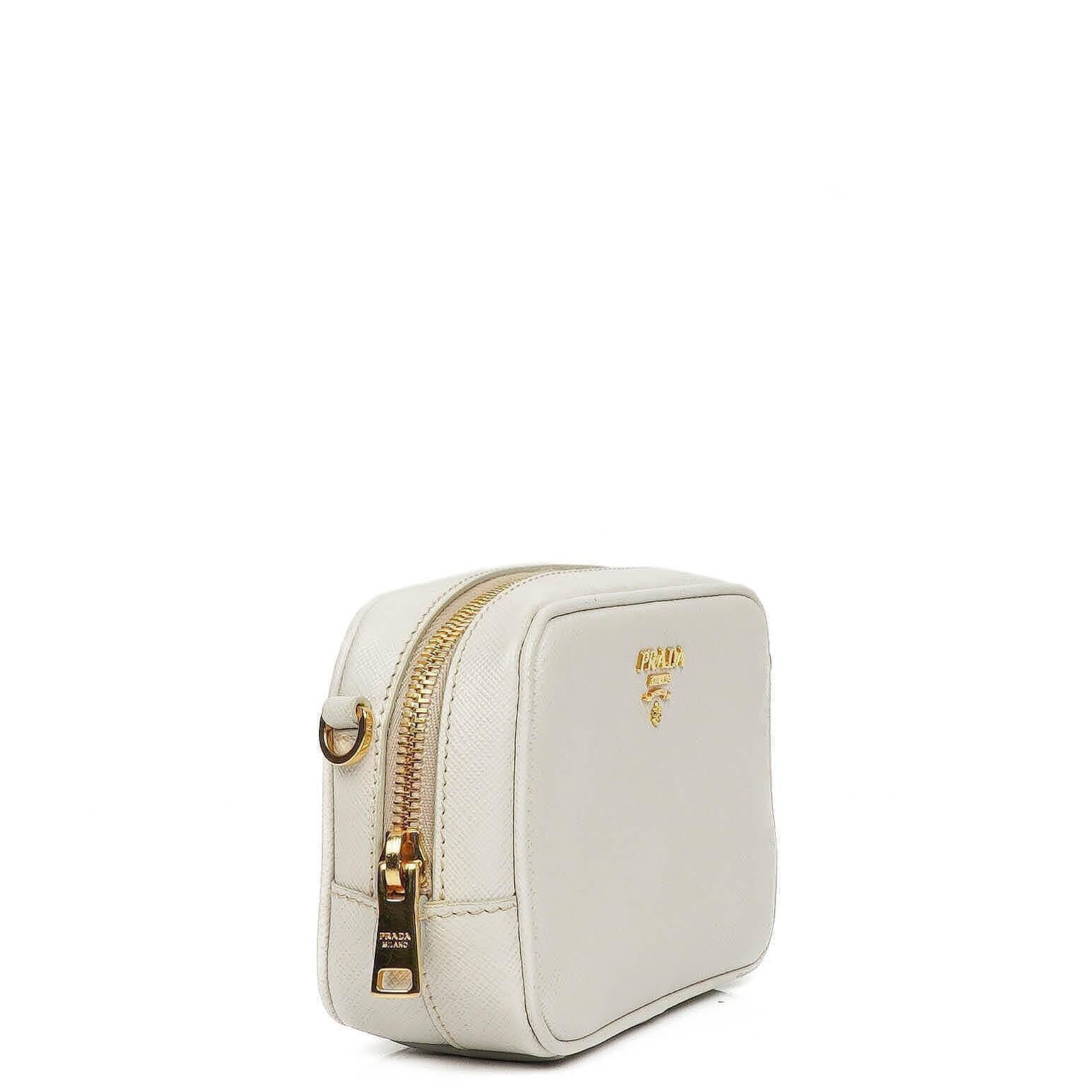 Prada Mini Camera Umhängetasche aus Talco Saffiano Leder