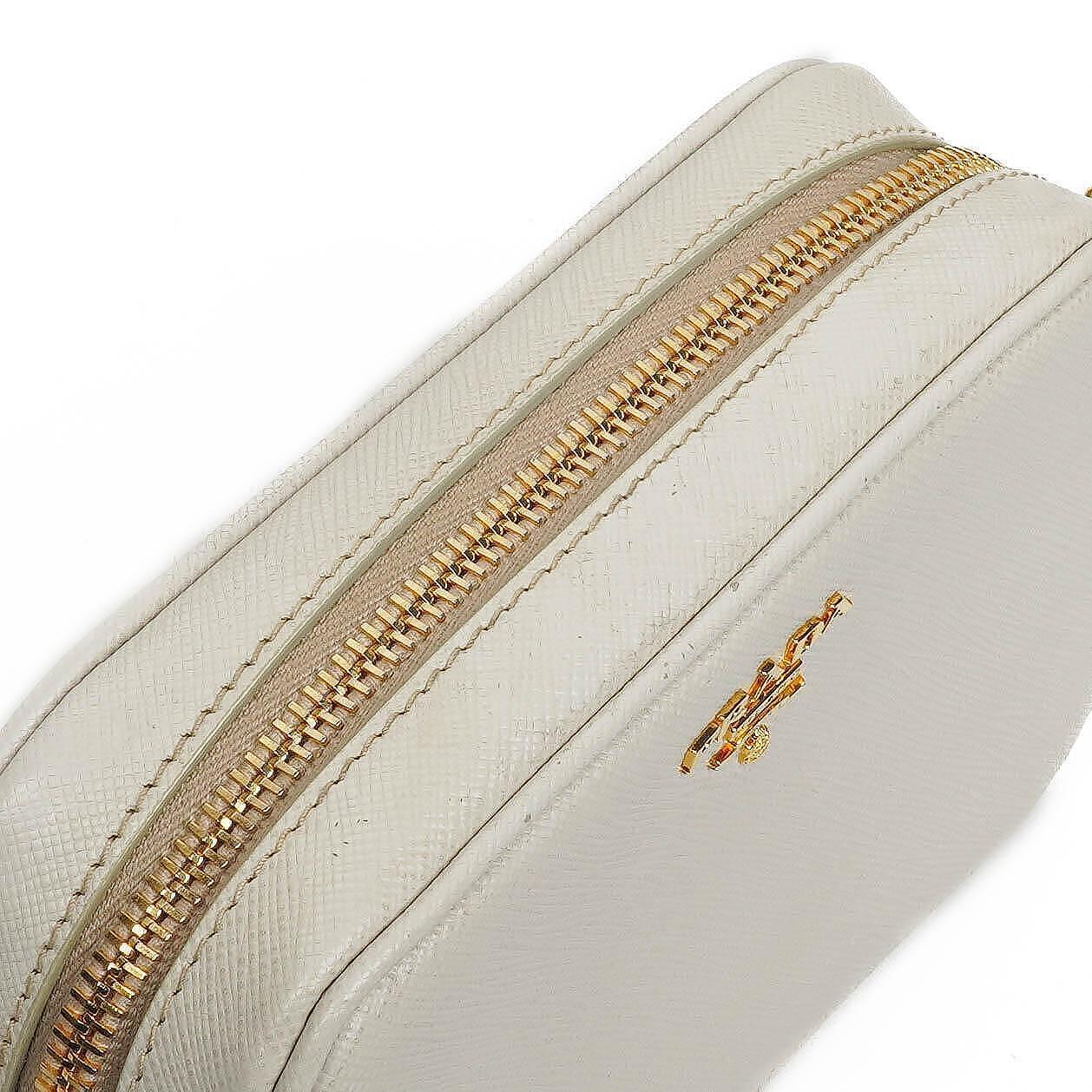 Prada Mini Camera Umhängetasche aus Talco Saffiano Leder