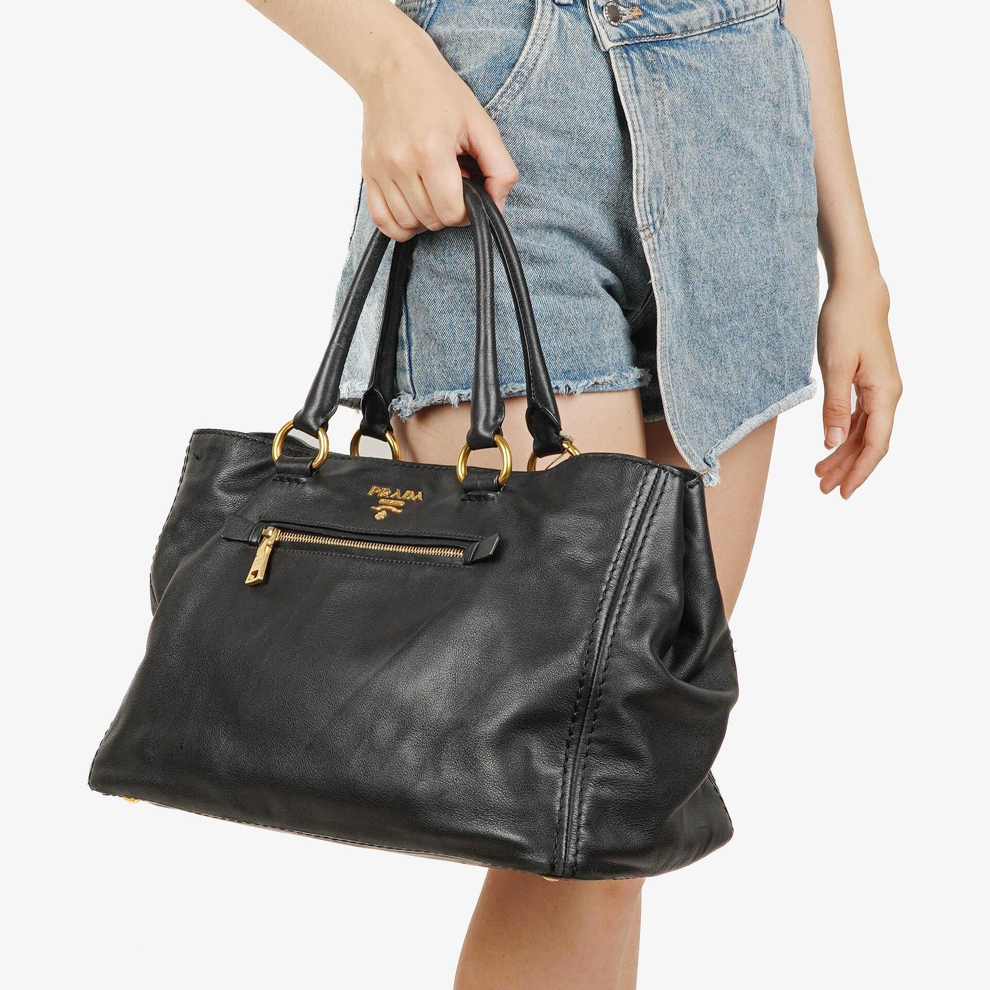 Prada Tote Tasche aus weichem Kalbsleder in Nero