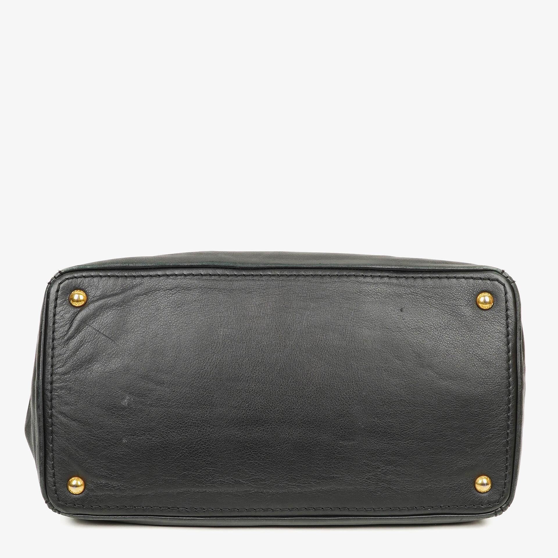 Prada Tote Tasche aus weichem Kalbsleder in Nero