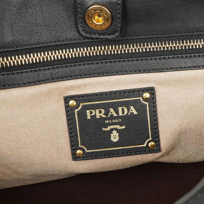 Prada Tote Tasche aus weichem Kalbsleder in Nero