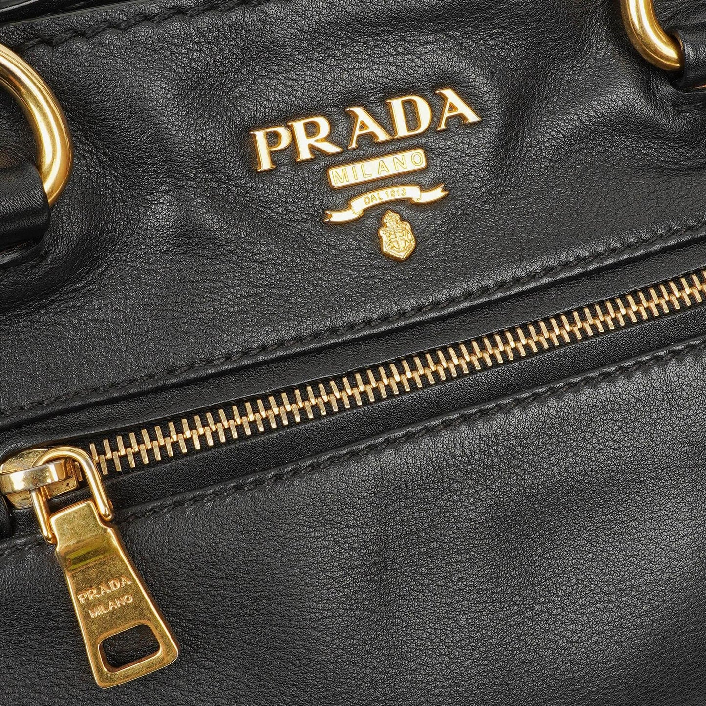 Prada Tote Tasche aus weichem Kalbsleder in Nero